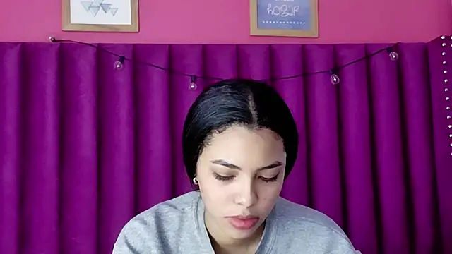 littleebonny online show from 12-22-25, 12:38