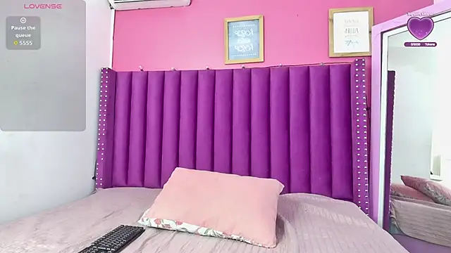 littleebonny online show from 03-04-26, 12:35