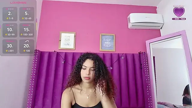 littleebonny online show from 11-29-25, 01:00