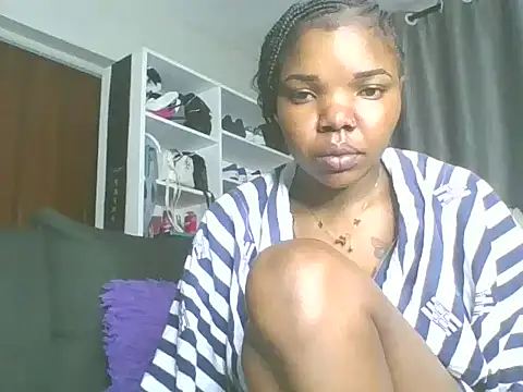 sweet bigclit online show from 10-15-25, 05:17