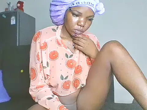 sweet bigclit online show from 04-23-26, 04:41