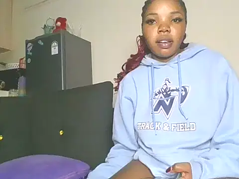 Snapshot of sweet_bigclit chatting on 03-07-26, 06:02 sweet bigclit online show from 03-07-26, 06:02