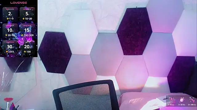 KayleighDreams  online show from 02-08-26, 02:20