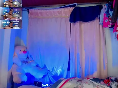 KayleighDreams  online show from 09-11-25, 05:51