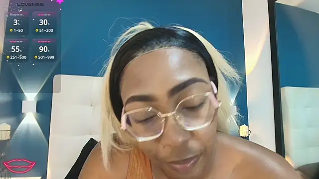 Snapshot of dirtyvictoria chatting on 01-07-26, 08:14 dirtyvictoria online show from 01-07-26, 08:14