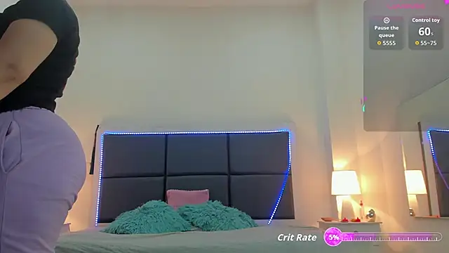 Aslhyn Gomez online show from 10-16-25, 07:44