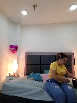 Aslhyn Gomez online show from 03-16-26, 08:11