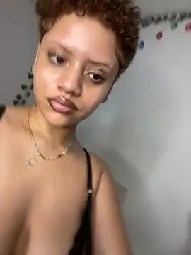 Charlotee  online show from 04-12-26, 09:12