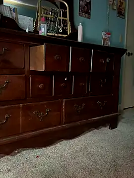 Snapshot of vixendoll87 chatting on 11-13-25, 06:56 vixendoll87 online show from 11-13-25, 06:56