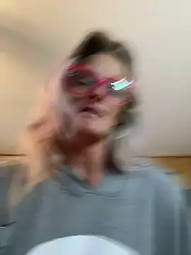 Snapshot of vixendoll87 chatting on 11-01-25, 07:30 vixendoll87 online show from 11-01-25, 07:30