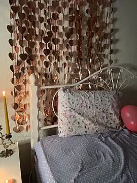 BeatriceTender online show from 02-11-26, 05:02