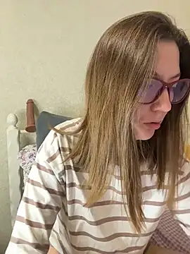 BeatriceTender online show from 04-08-26, 07:26