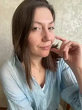 BeatriceTender online show from 03-25-26, 11:09