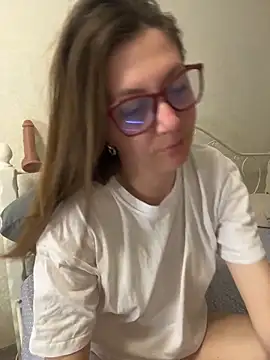 BeatriceTender online show from 04-03-26, 08:48