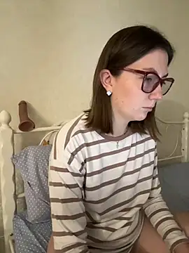 BeatriceTender online show from 12-04-25, 03:05