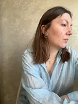 BeatriceTender online show from 04-02-26, 12:23