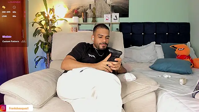 Neganhot  online show from 02-12-26, 11:48