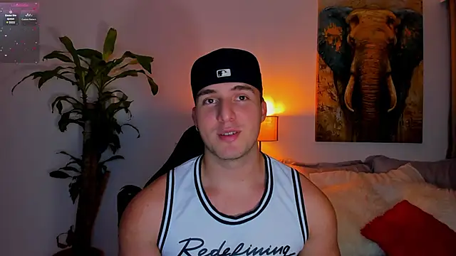 liam oficial02 online show from 03-06-25, 03:57