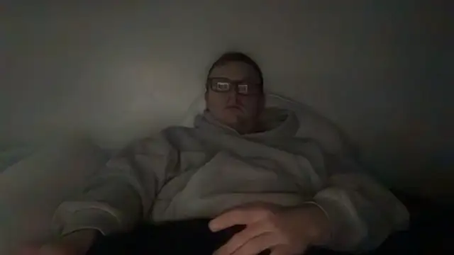 Snapshot of adamseed69 chatting on 01-09-26, 02:13 adamseed69 online show from 01-09-26, 02:13