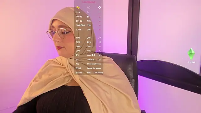 HijabiMilf online show from 11-14-25, 01:37