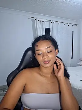 avellanatammy online show from 04-23-26, 01:34