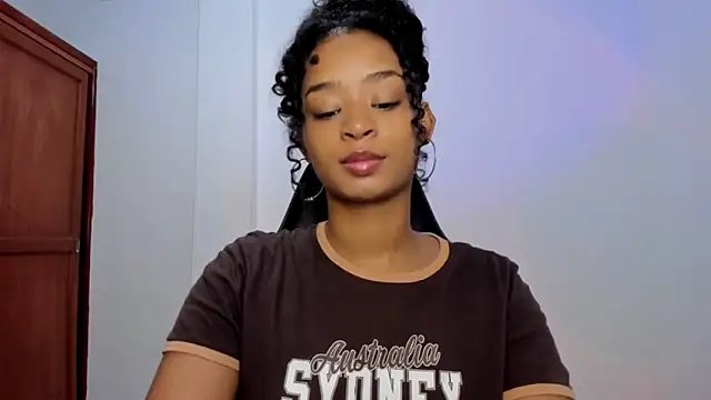 avellanatammy online show from 10-31-25, 03:03