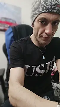 Aktorihann online show from 04-19-26, 01:06