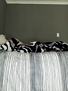 the greatt online show from 11-21-25, 06:56