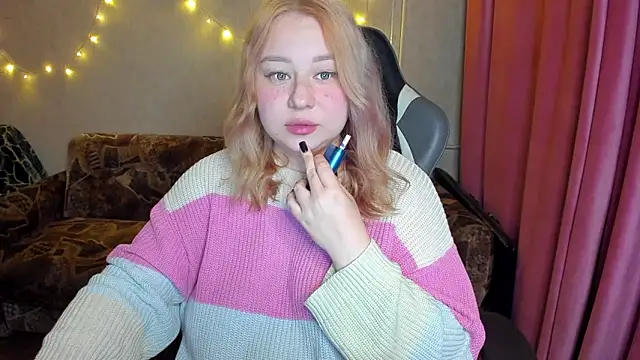 Milafoxxxy online show from 10-07-25, 08:54