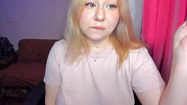 Milafoxxxy online show from 10-29-25, 06:01