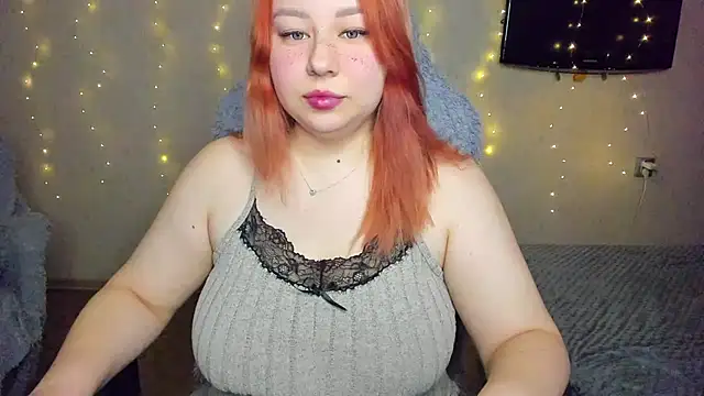 Milafoxxxy online show from 12-17-25, 08:08