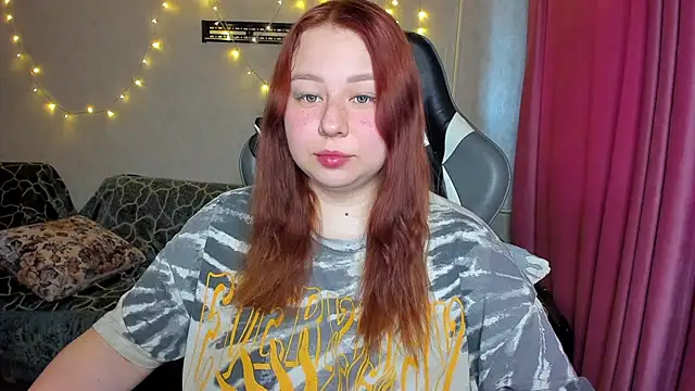 Milafoxxxy online show from 09-29-25, 10:00