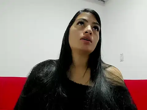Snapshot of SamanthaBeke chatting on 05-06-26, 03:32 SamanthaBeke online show from 05-06-26, 03:32