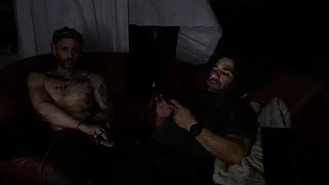 Snapshot of ShiaWay chatting on 12-01-25, 09:54 ShiaWay online show from 12-01-25, 09:54