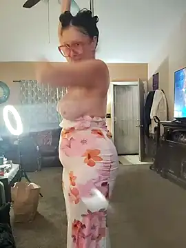 Snapshot of TheDime chatting on 02-03-26, 02:53 TheDime online show from 02-03-26, 02:53