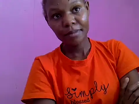 Snapshot of Cute_tamara chatting on 01-18-25, 07:38 Cute tamara online show from 01-18-25, 07:38