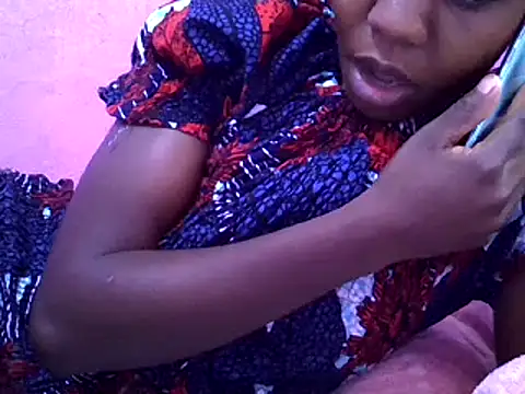 Snapshot of Cute_tamara chatting on 01-17-25, 09:06 Cute tamara online show from 01-17-25, 09:06