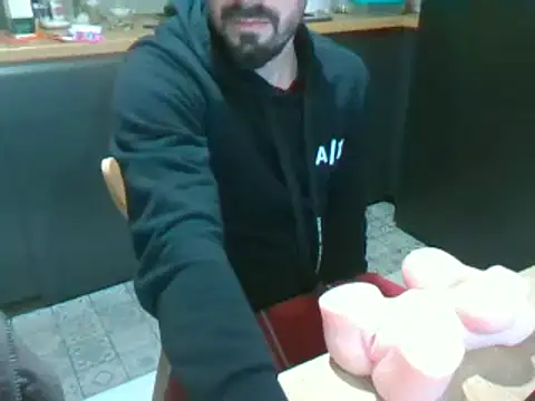 Snapshot of giorgakaci69 chatting on 12-09-24, 08:01 giorgakaci69 online show from 12-09-24, 08:01