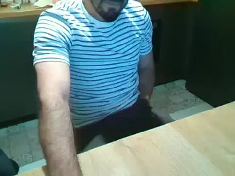 Snapshot of giorgakaci69 chatting on 12-04-24, 08:23 giorgakaci69 online show from 12-04-24, 08:23