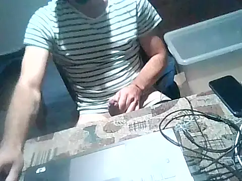 Snapshot of giorgakaci69 chatting on 09-12-25, 12:55 giorgakaci69 online show from 09-12-25, 12:55