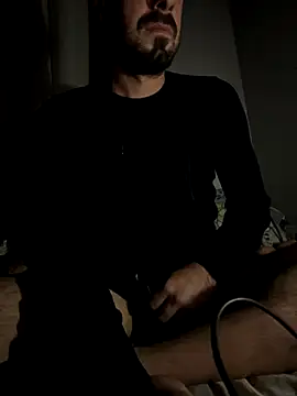 Snapshot of giorgakaci69 chatting on 10-28-25, 10:31 giorgakaci69 online show from 10-28-25, 10:31