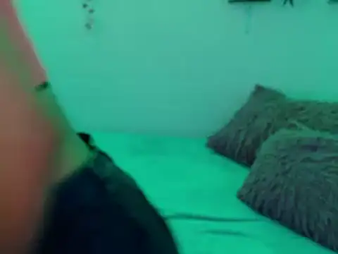 kyomy 222 online show from 12-17-25, 10:15