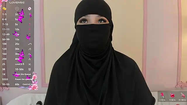 Snapshot of nashi_ra chatting on 04-29-26, 05:30 nashi ra online show from 04-29-26, 05:30
