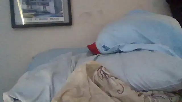 Snapshot of den-rock4u chatting on 10-07-25, 09:49 den-rock4u online show from 10-07-25, 09:49