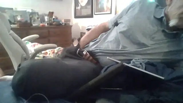 Snapshot of den-rock4u chatting on 11-11-25, 04:07 den-rock4u online show from 11-11-25, 04:07