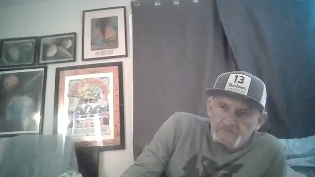 Snapshot of den-rock4u chatting on 09-16-25, 05:19 den-rock4u online show from 09-16-25, 05:19