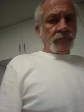 den-rock4u online show from 04-12-26, 02:48