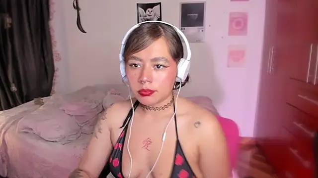 StephaniFox online show from 02-10-26, 11:48