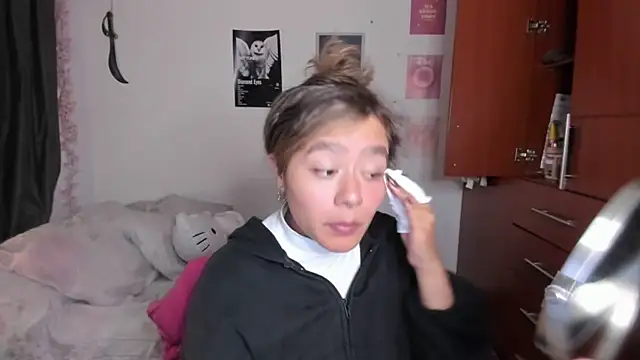 StephaniFox online show from 02-17-26, 05:38