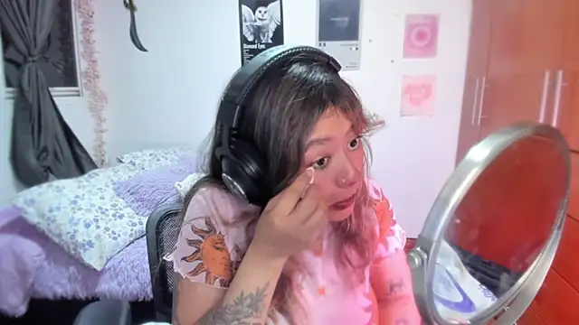 StephaniFox online show from 04-03-26, 12:06